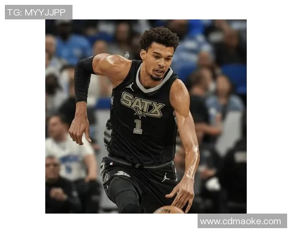 明天灰熊对阵马刺的精彩对决值得期待,谁将赢得这场激烈的NBA比赛 明天灰熊对阵马刺的精彩对决值得期待,谁将赢得这场激烈的NBA比赛