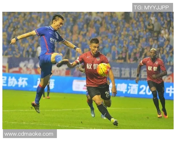 权健与申花激战正酣视频直播全程回放精彩瞬间不容错过