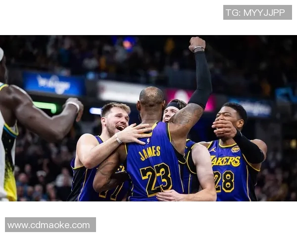 热火与湖人对决NBA赛场上的激情碰撞与精彩瞬间回顾