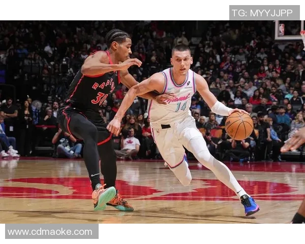 马刺与猛龙精彩对决回放全程回顾与精彩瞬间分析